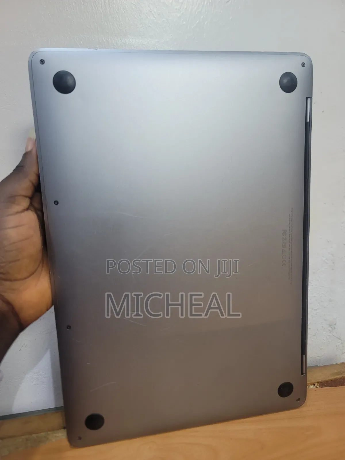 Laptop Apple MacBook Pro 2017 8GB Intel Core i5 SSD 256GB