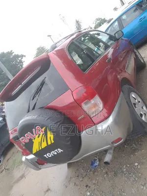 Toyota RAV4 2004 Red