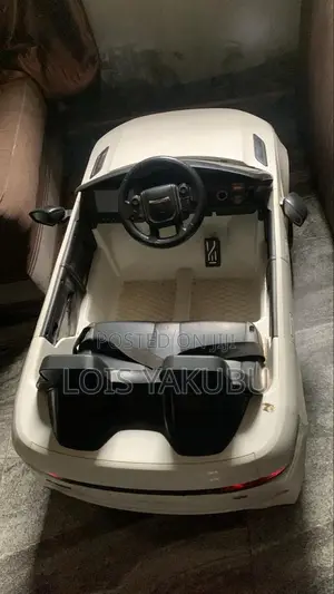 Electronic Toy Car