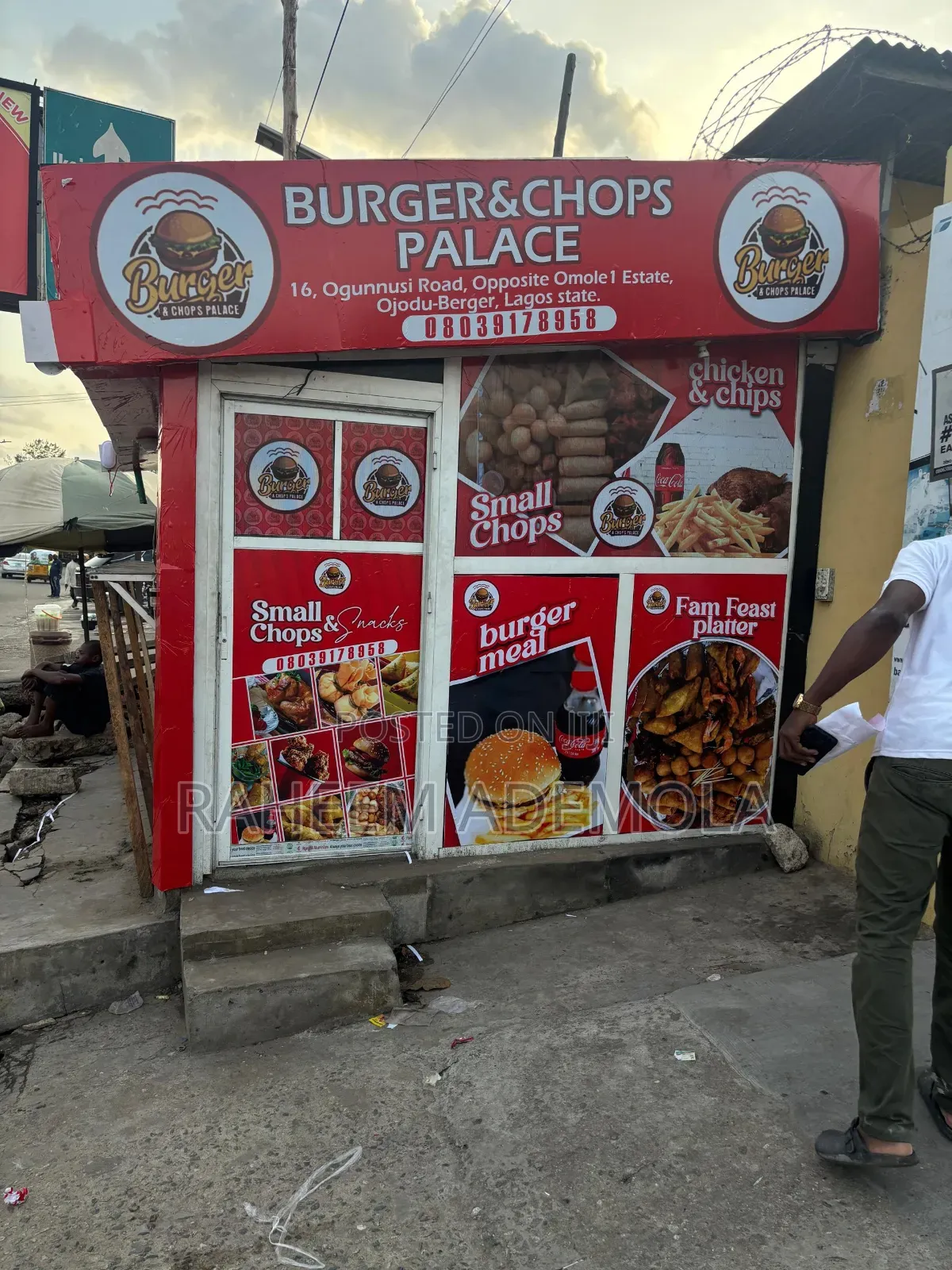 Mini Restaurant