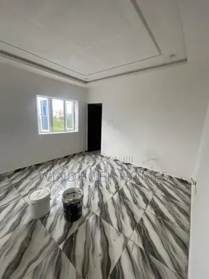 3bdrm Block of Flats in Mikkuch Vile Estate, Gaduwa for rent