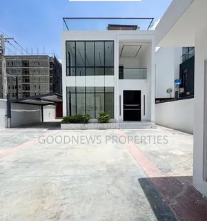 4bdrm Duplex in Lekki Phase 1 for sale