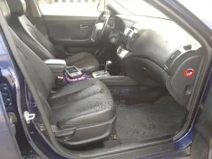 Hyundai Elantra 2010 Blue
