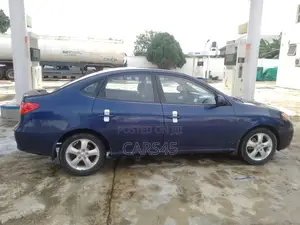 Hyundai Elantra 2010 Blue