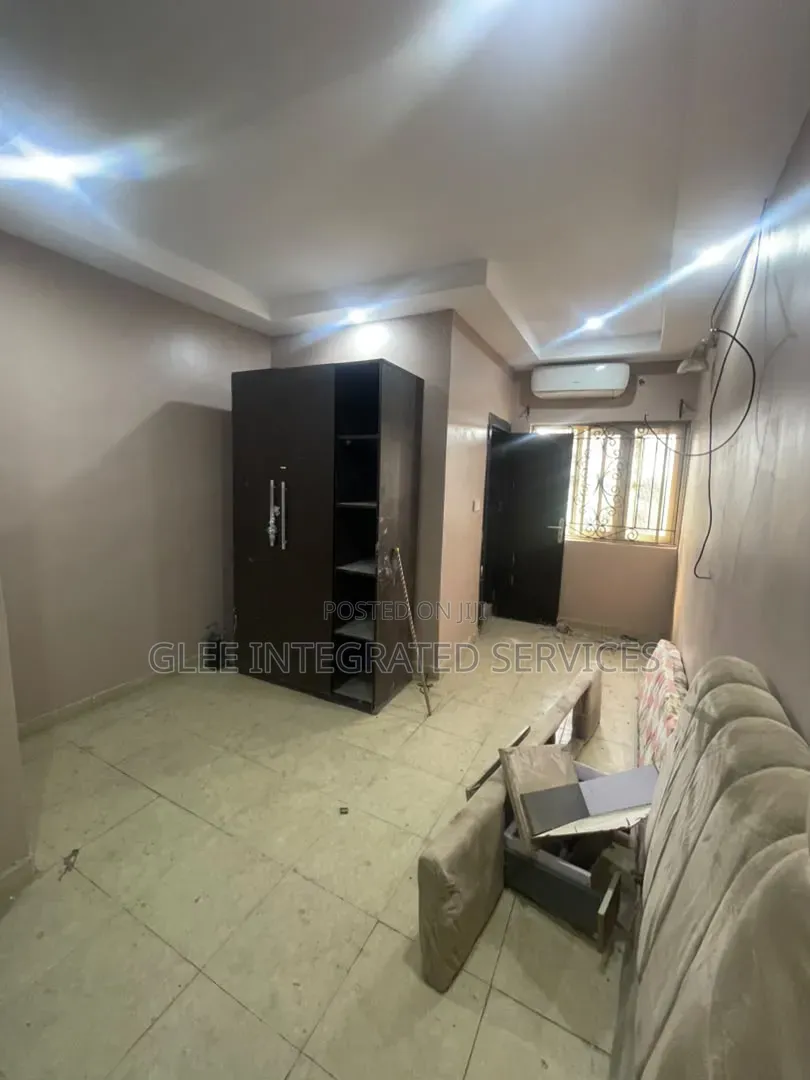 4bdrm Duplex in Bode Thomas for rent