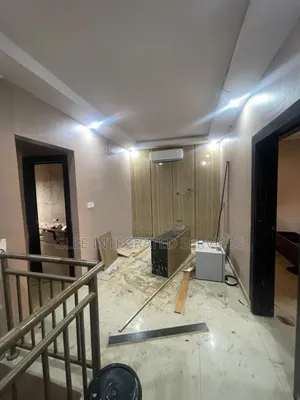 4bdrm Duplex in Bode Thomas for rent