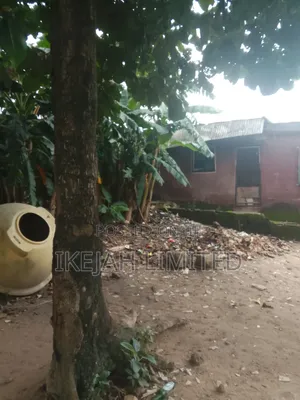 4bdrm Block of Flats in Ifako-Ogba for sale