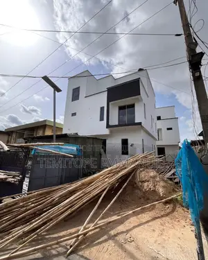 Furnished 4bdrm Duplex in Ogba for sale