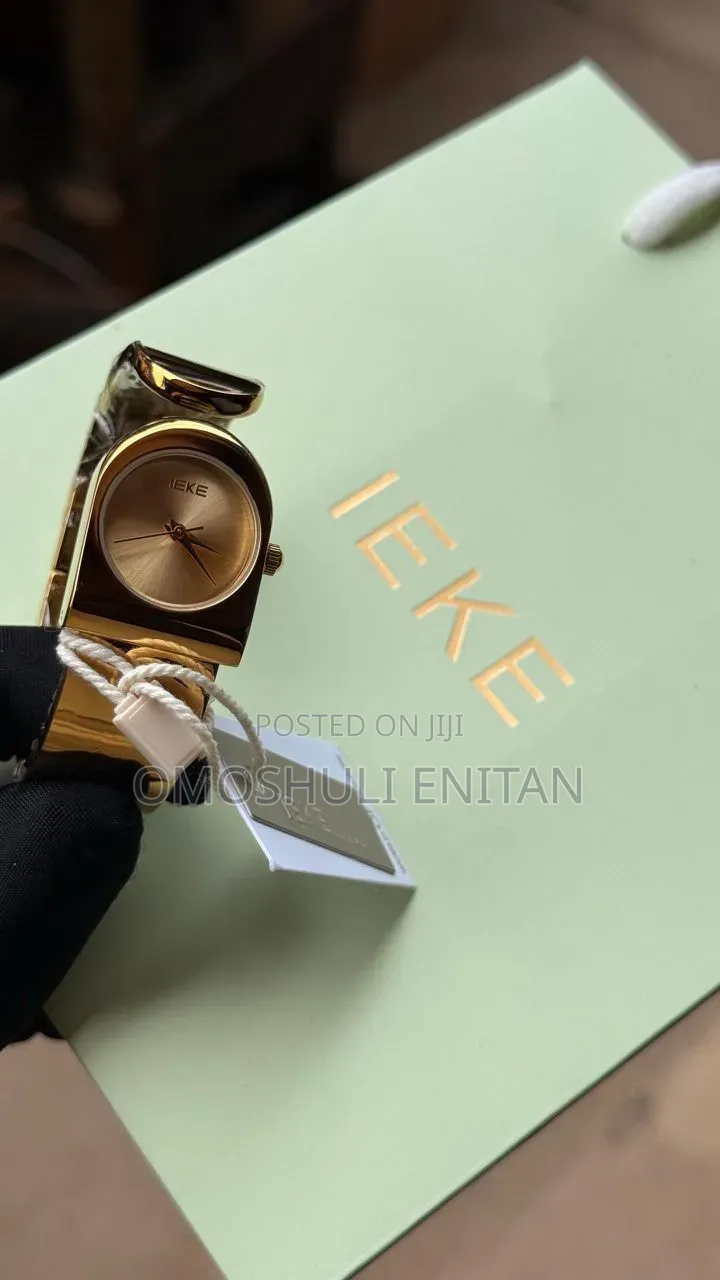 Ieke Women's Classy Watch