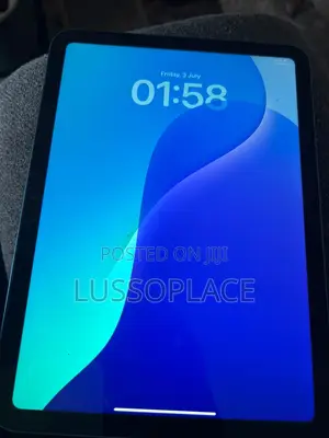 Apple iPad Air (2022) 64 GB Blue
