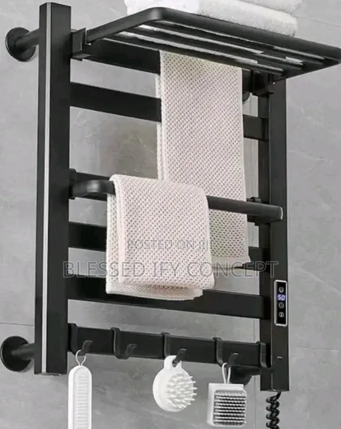 High Quality Black Towel Warmer