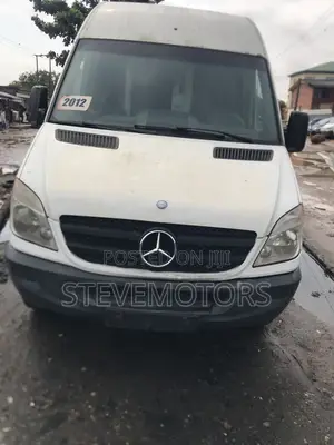 Mercedes-Benz Sprinter 2012 White