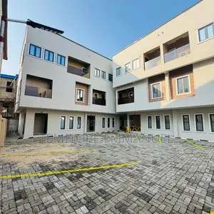 Furnished 4bdrm Duplex in Gbagada for sale