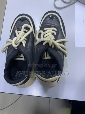 Shoe for Sale