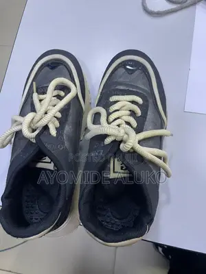 Shoe for Sale