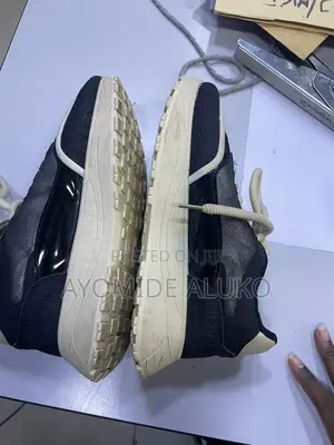 Shoe for Sale