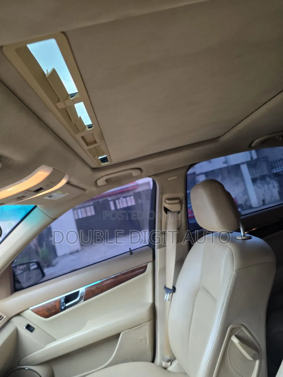 Mercedes-Benz C300 2008 Black