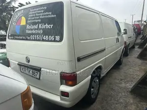 Volkswagen Transporter 2006 White