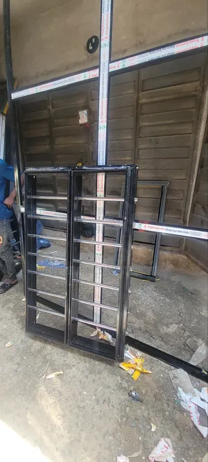 Aluminum Transum and Casment Windows With Burglary