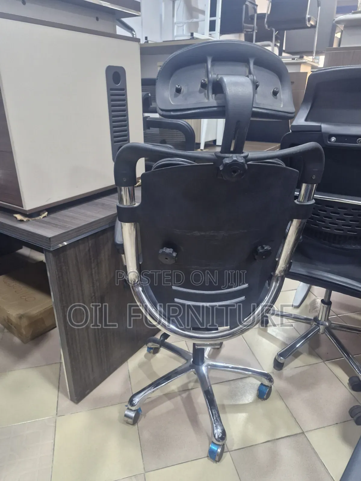 ​High-end Executive Orthopedic Office Chair – Adjustable Headrest