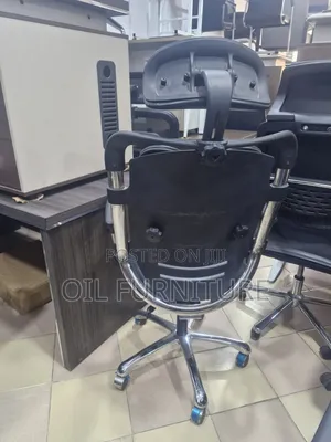 ​High-end Executive Orthopedic Office Chair – Adjustable Headrest