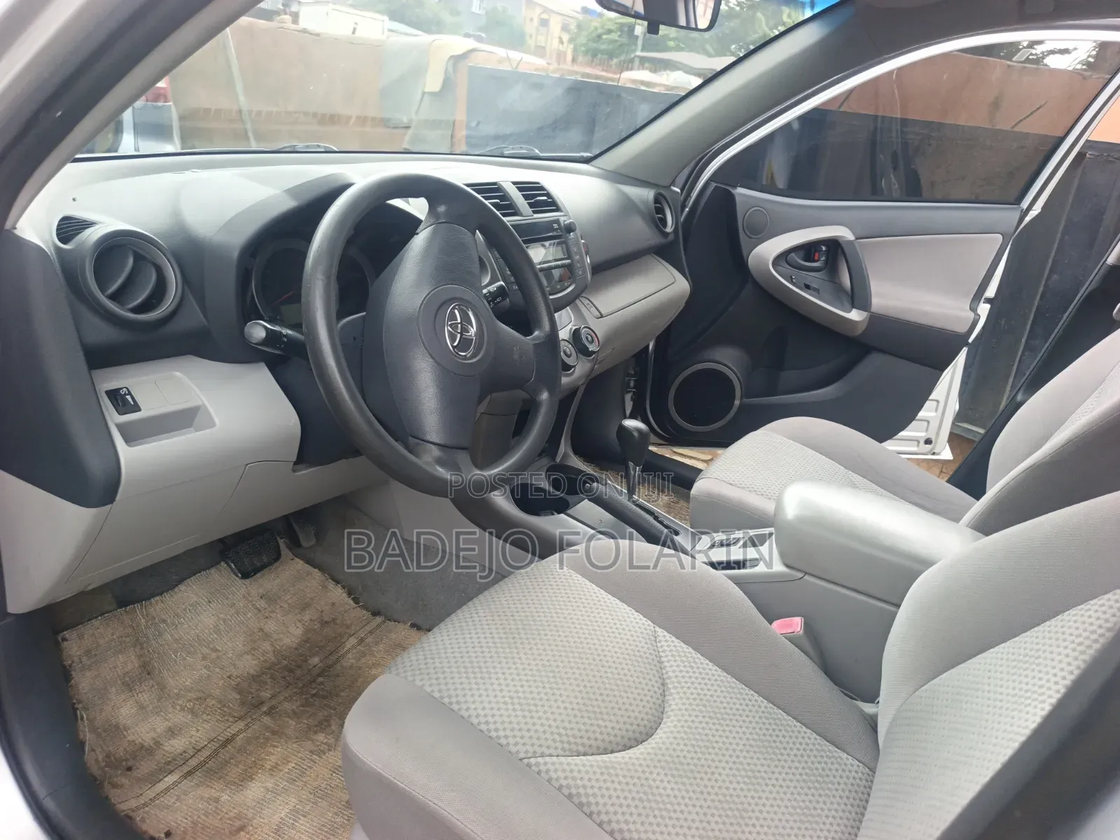 Toyota RAV4 2009 Silver
