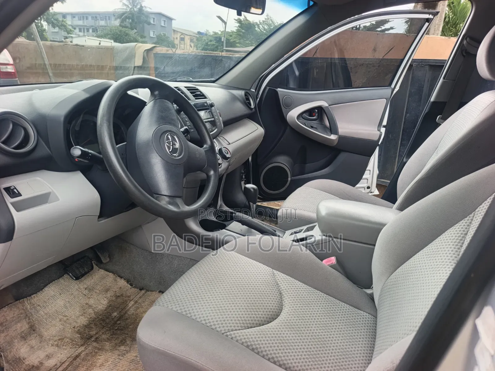 Toyota RAV4 2009 Silver