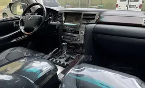 Lexus LX 570 2010 Black