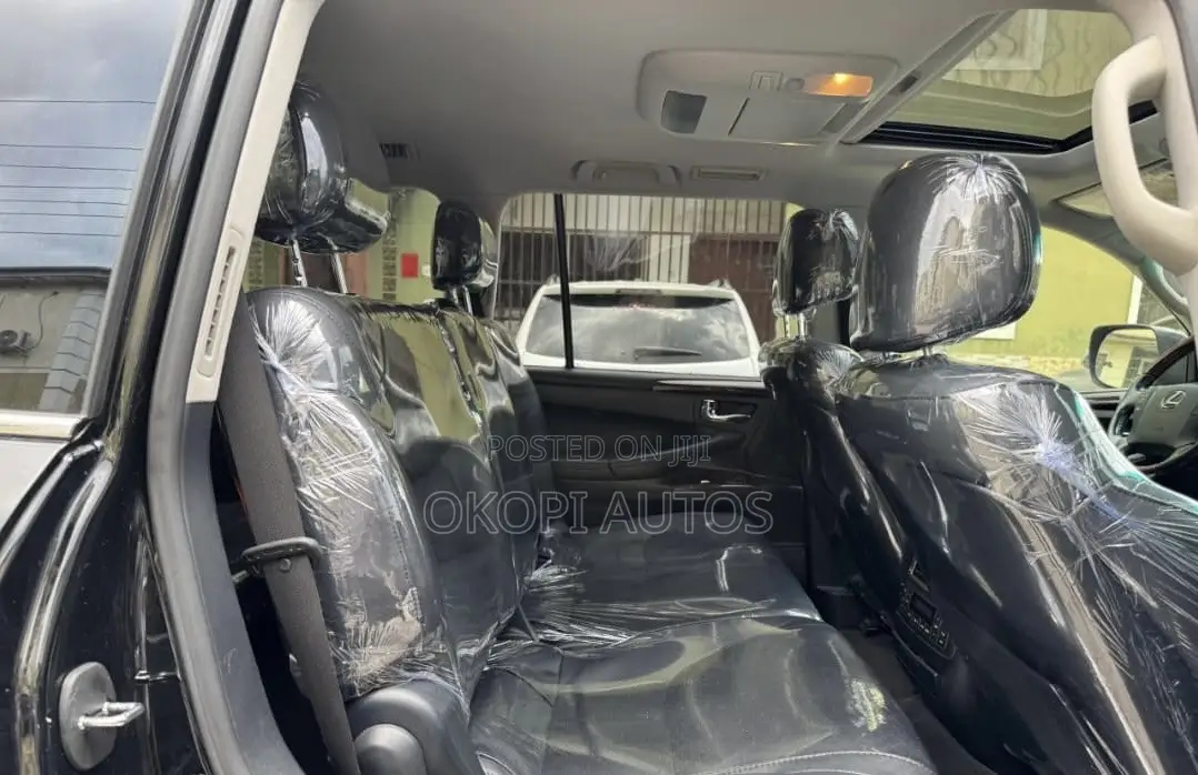 Lexus LX 570 2010 Black