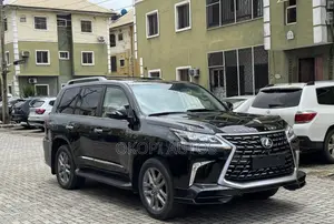 Lexus LX 570 2010 Black