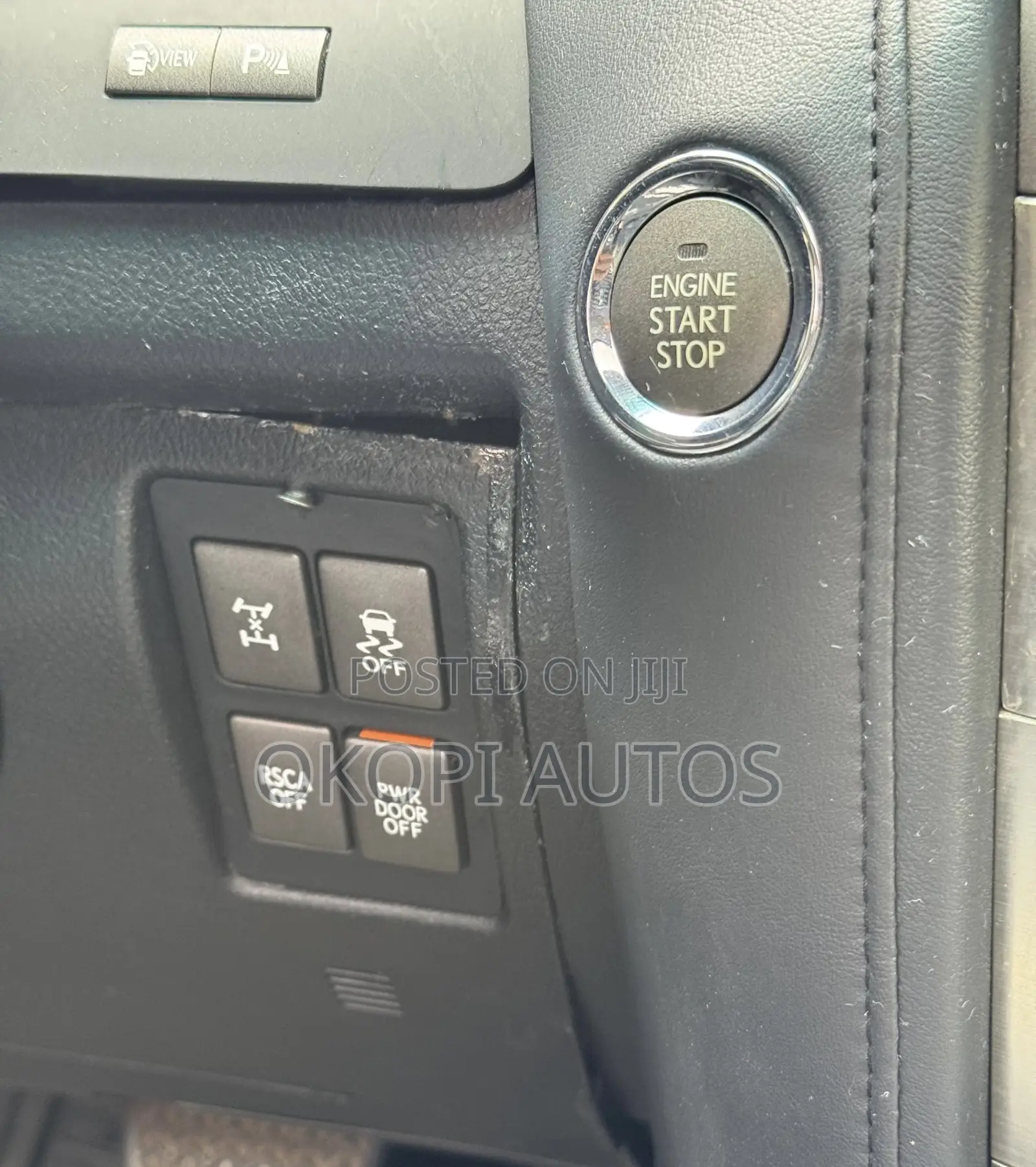 Lexus LX 570 2010 Black