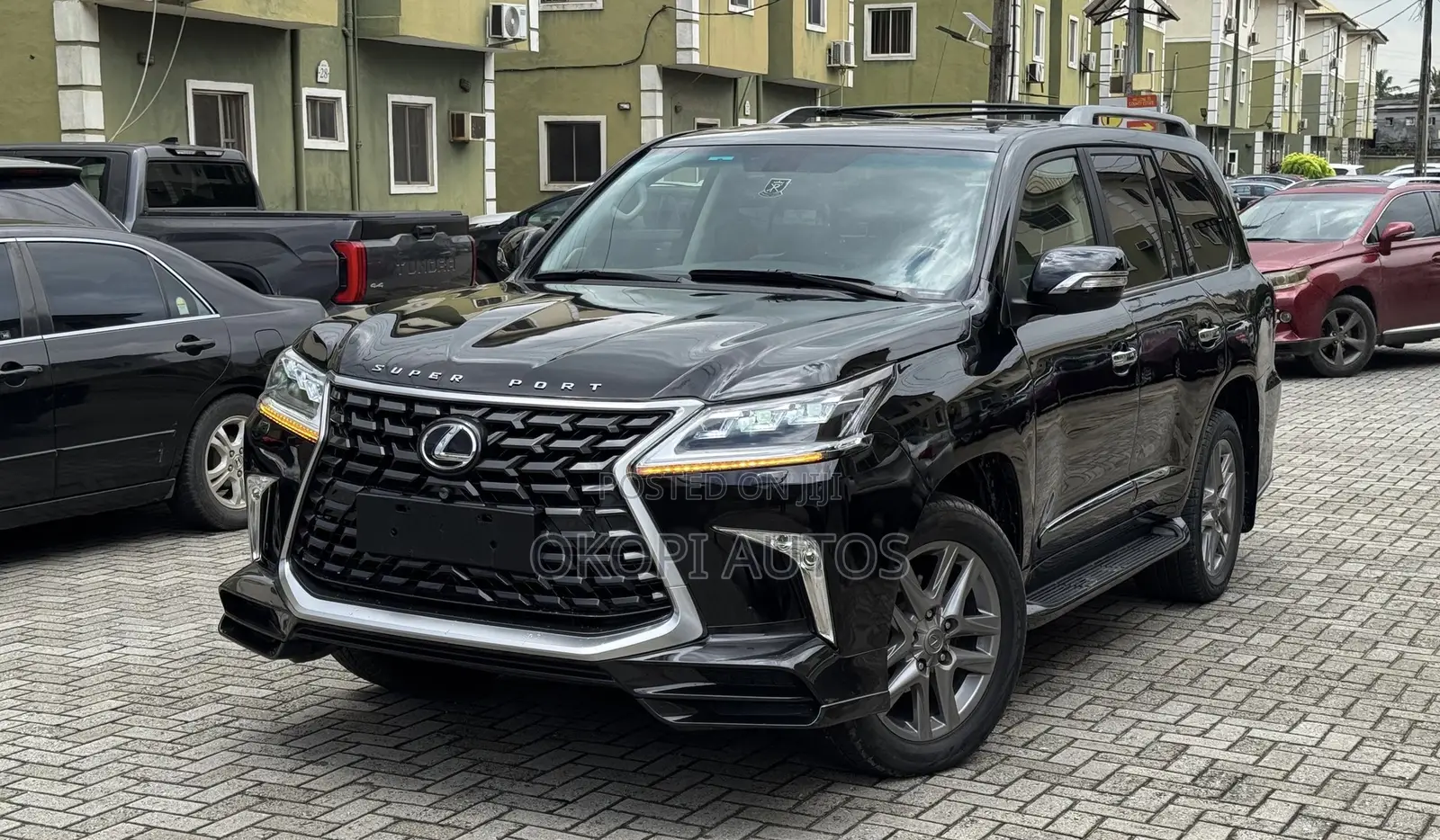 Lexus LX 570 2010 Black