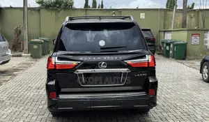Lexus LX 570 2010 Black