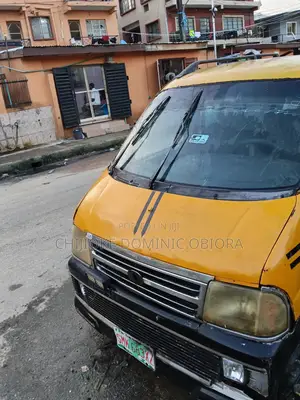 Volkswagen Crafter 2006 Yellow