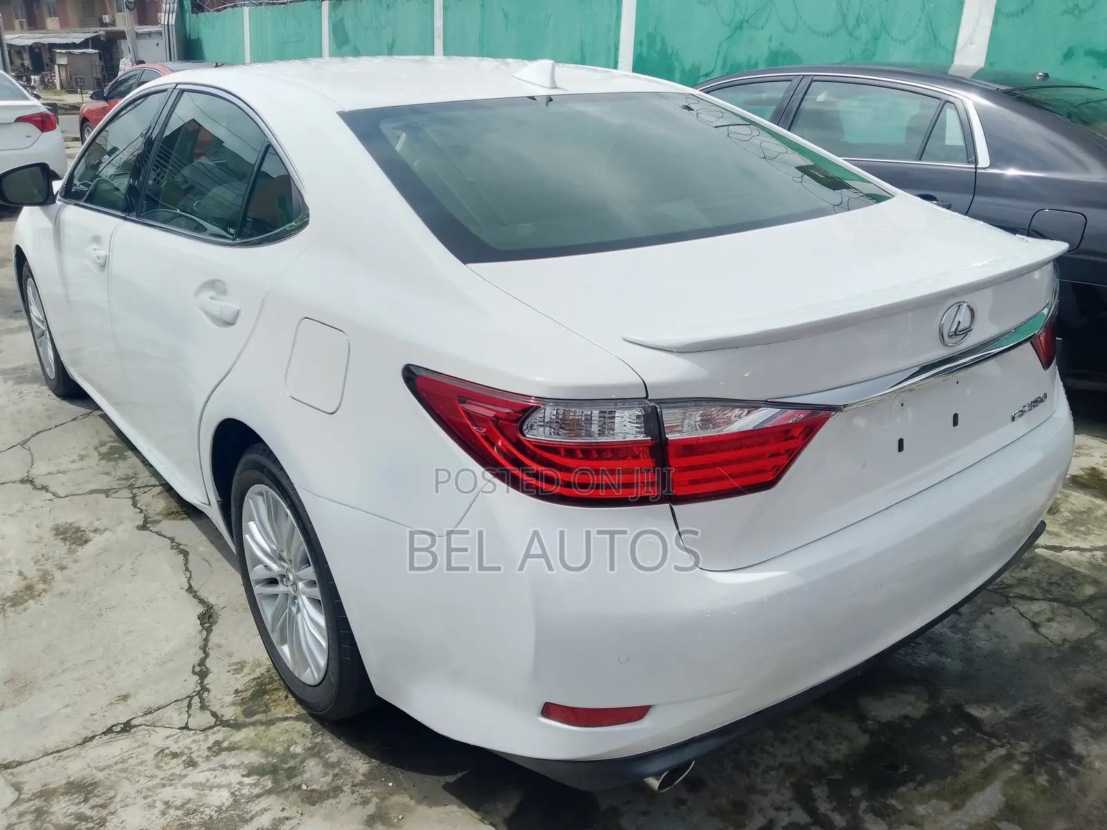 Lexus ES 2015 White