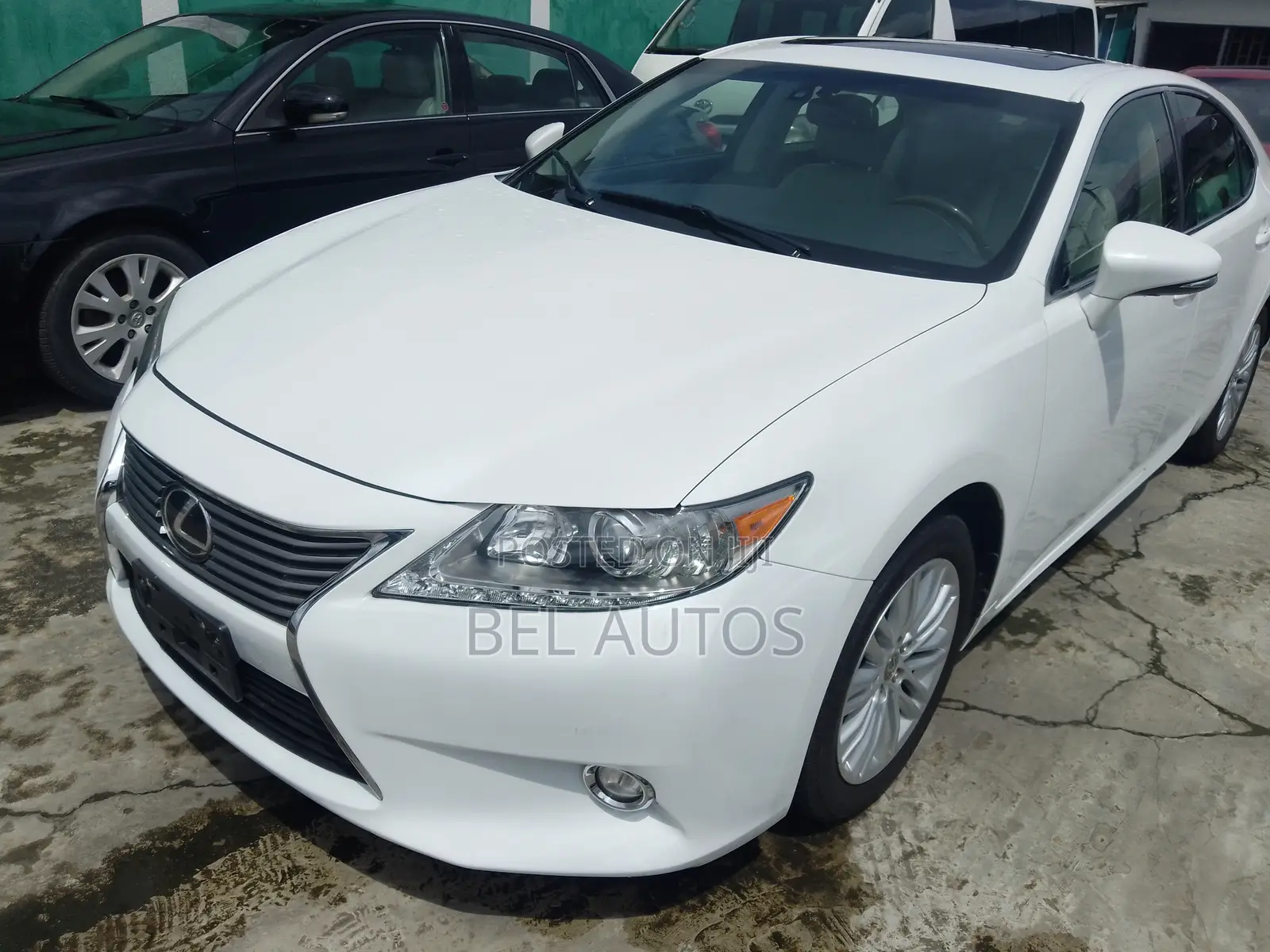 Lexus ES 2015 White