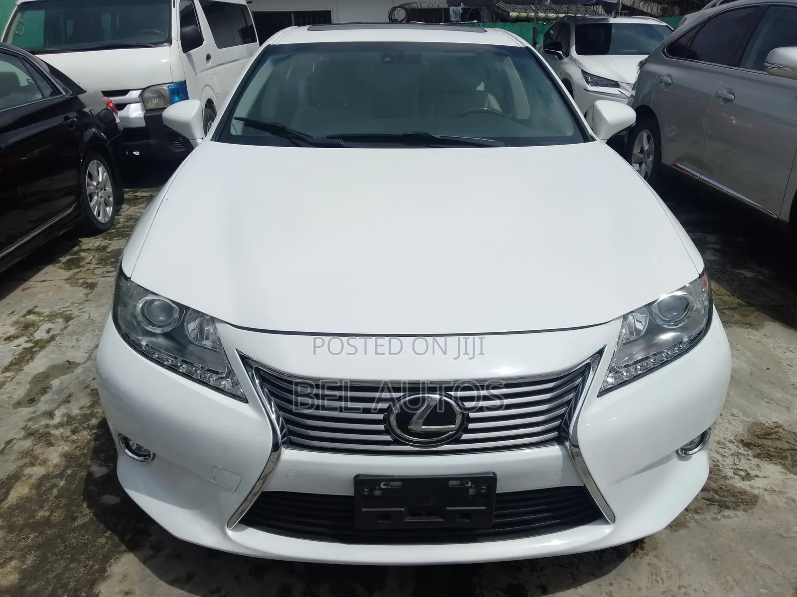 Lexus ES 2015 White