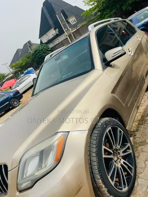 Mercedes-Benz GLK-Class 350 4MATIC 2010 Gold