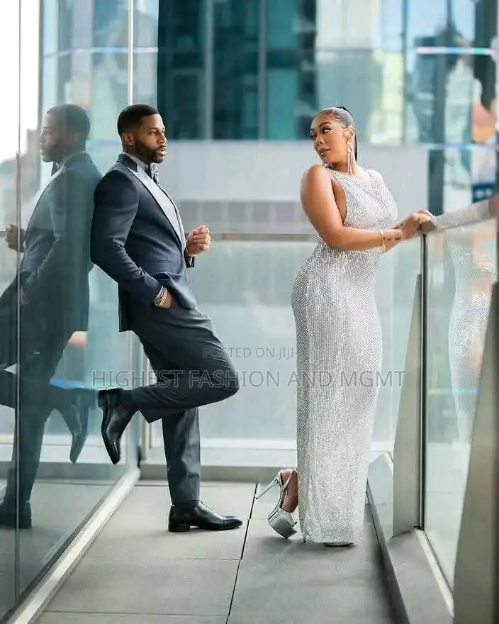 Luxury Shimmering Silver Column Gown With Illusion Back