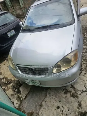 Toyota Corolla 2005 Silver