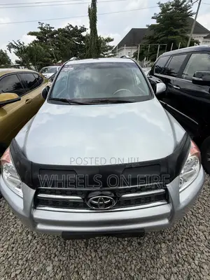Toyota RAV4 3.5 Limited 2012 Gray