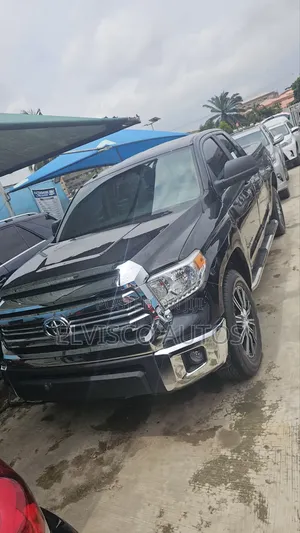 Toyota Tundra 2017 Black