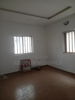 2bdrm Block of Flats in Wuse 2 Abuja for rent