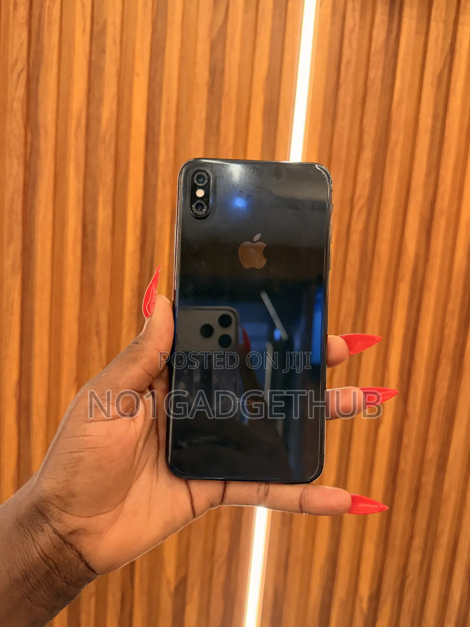 Apple iPhone XS Max 64 GB Black