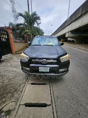 Toyota 4-Runner 2011 Black