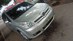 Toyota Corolla 2009 Silver