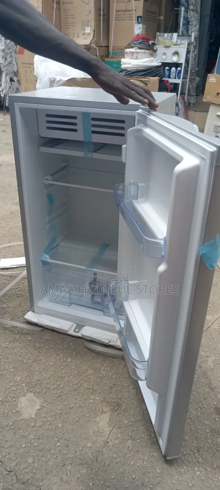 Skyrun Table Top Fridge 90litres