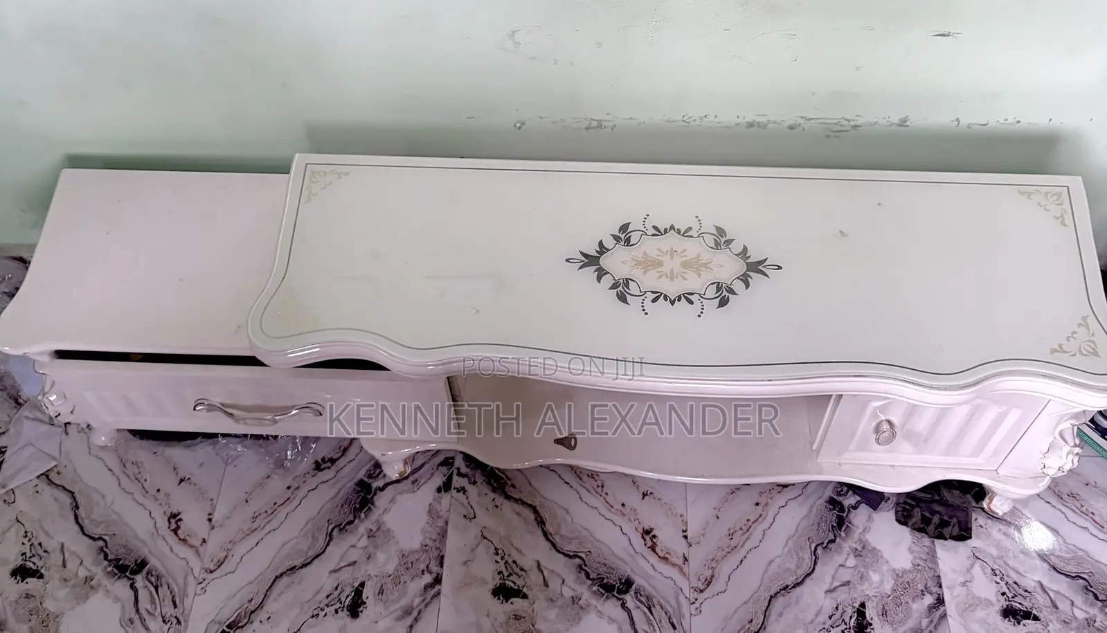 Fancy Tv Stand