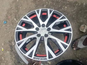 2018 Toyota Corolla Alloyed Rim Design in Style