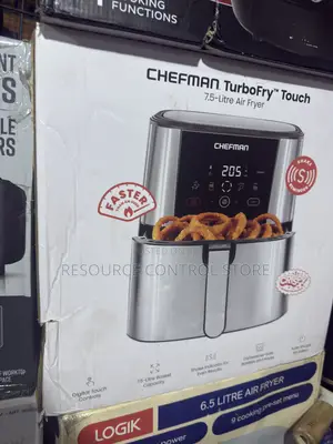 This Is a Chefman Turbofry 7.5-Litre Air Fryer, a Large-Capacity Famil